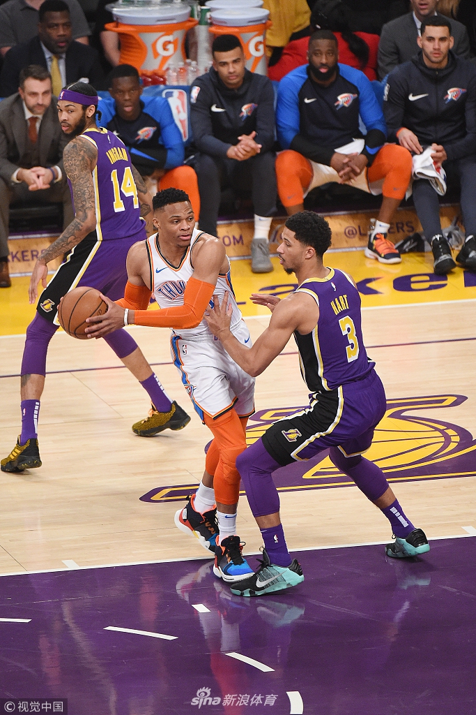 落后巴萨5 落后巴萨5